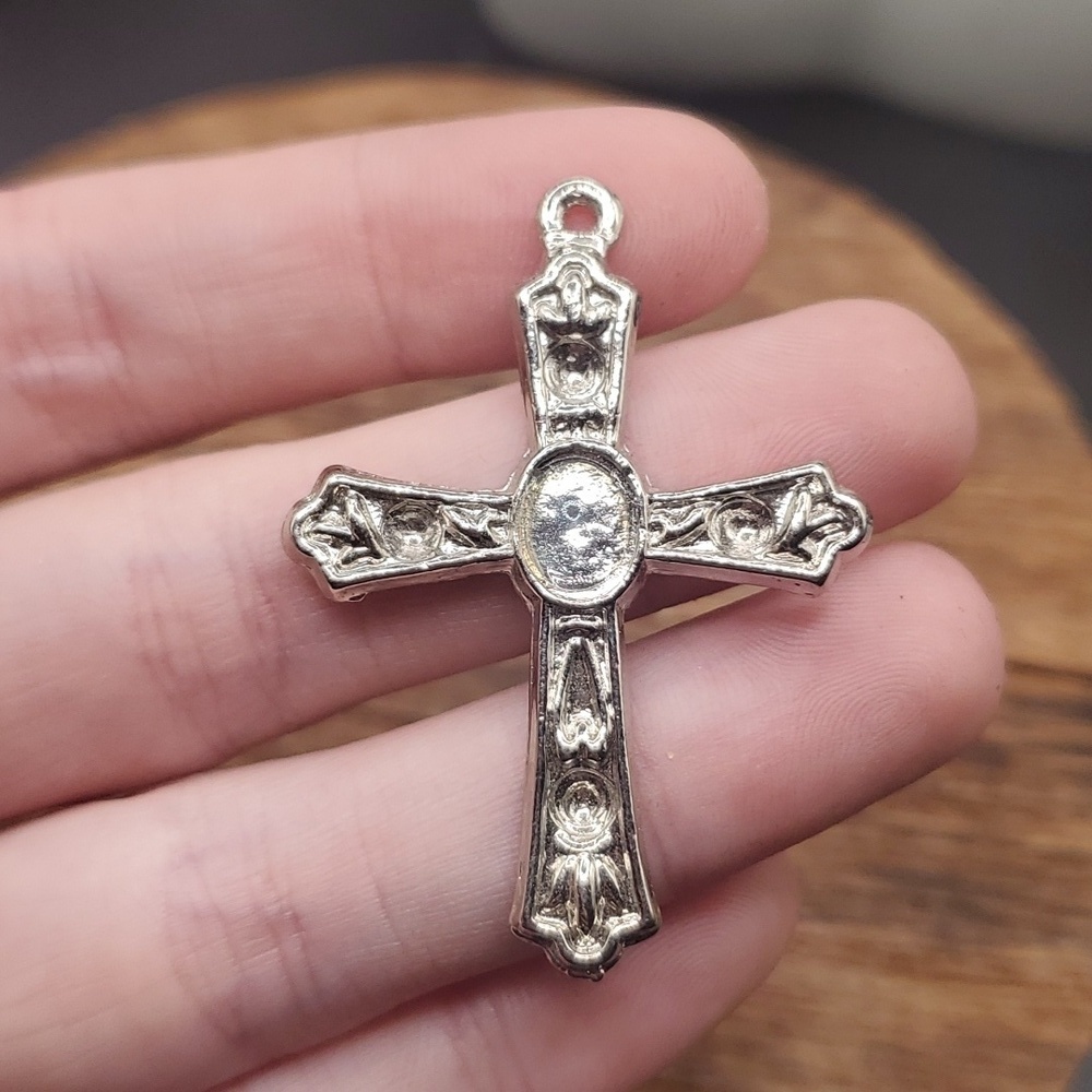 Cathedral‎ cross pendant - Picture 2 of 2